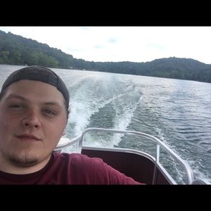 Meet your Posher, Christian